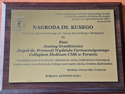 Podziękowania dla Joanny Grześkiewicz, Zespół ds. Promocji Wydziału Farmaceutycznego. Kliknij, aby powiększyć zdjęcie.